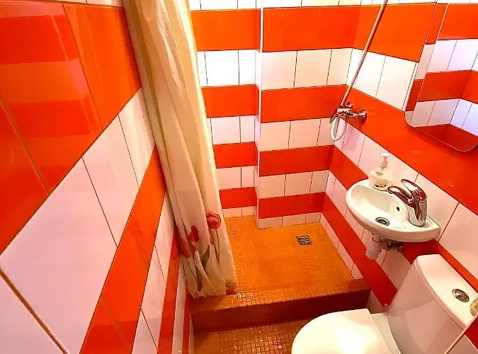 Smart біля оперного театру * Leópolis